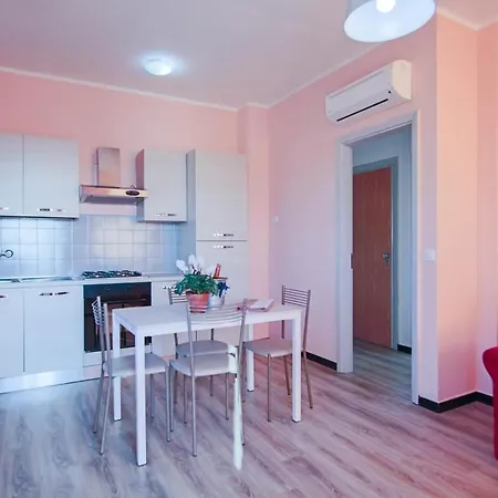 In Riviera Apartment Pietra Ligure