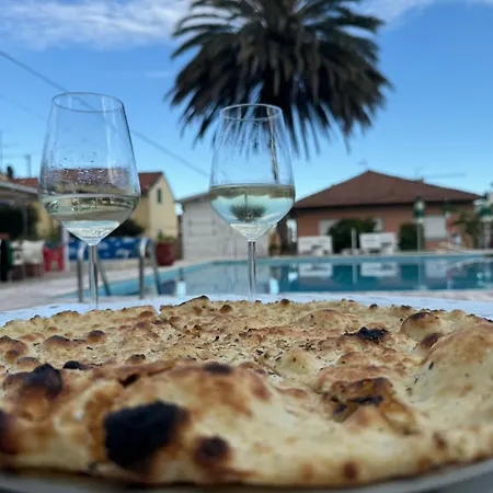In Riviera Apartmán *